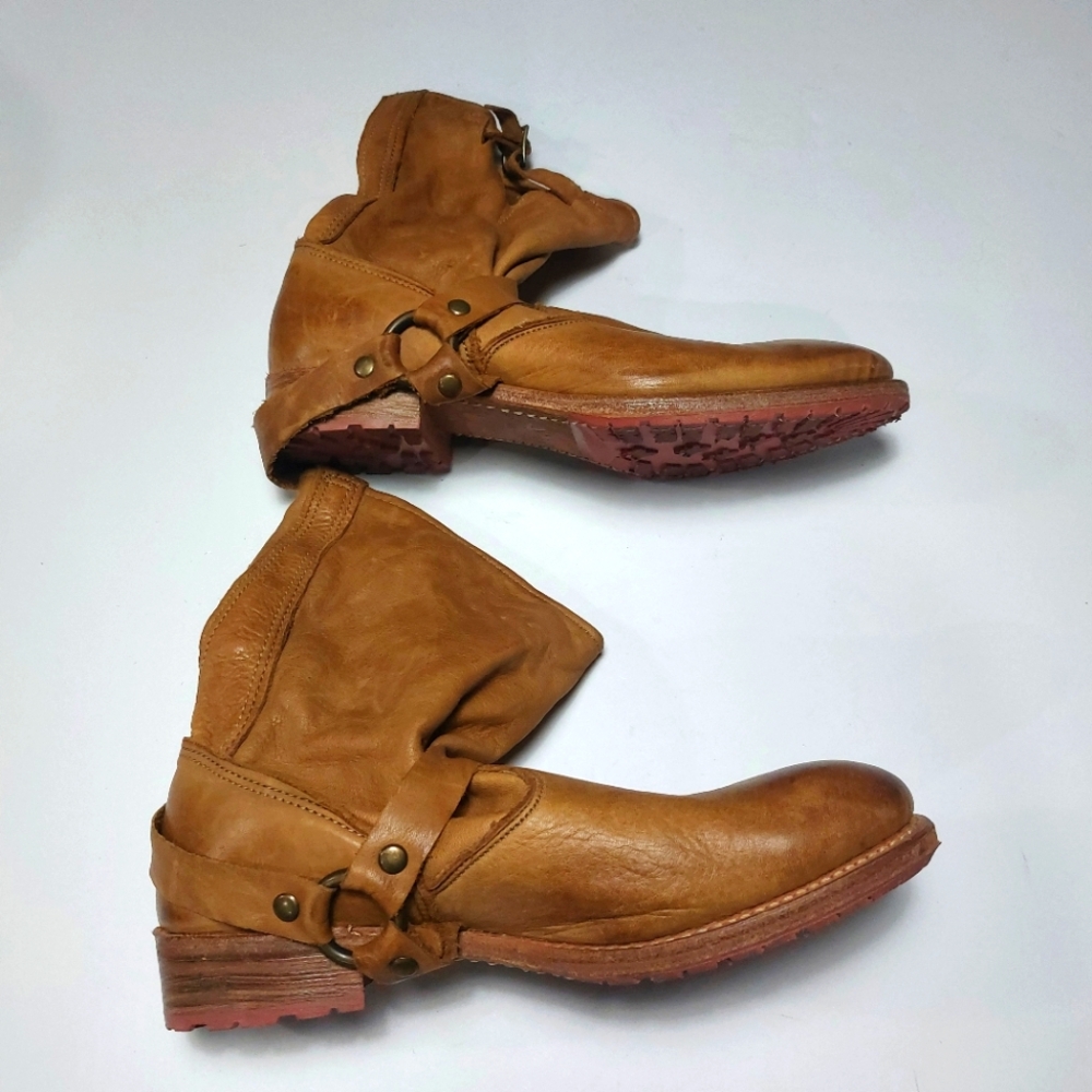 Vintage Shoe Company Tan Leather Boots Size 9.5M